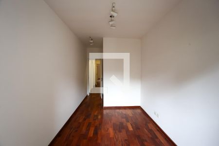 quarto 1 de casa à venda com 3 quartos, 300m² em Jardim Viana, São Paulo