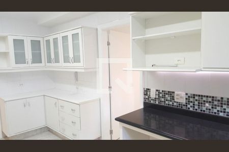 Apartamento à venda com 200m², 3 quartos e 4 vagas