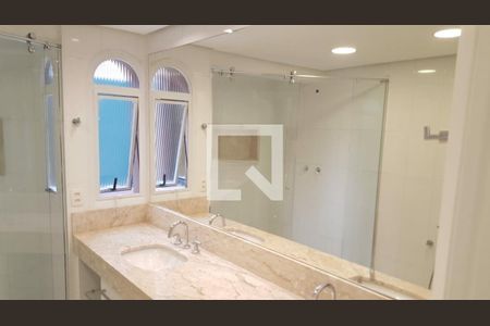 Apartamento à venda com 200m², 3 quartos e 4 vagas