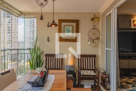 Varanda de apartamento à venda com 2 quartos, 110m² em Vila Alexandria, São Paulo