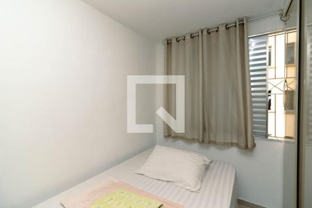 Quarto 1 de apartamento para alugar com 2 quartos, 46m² em Vila Sílvia, São Paulo