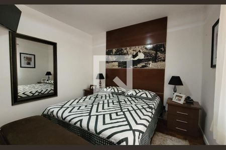 Quarto de apartamento à venda com 2 quartos, 102m² em Campestre, Santo André