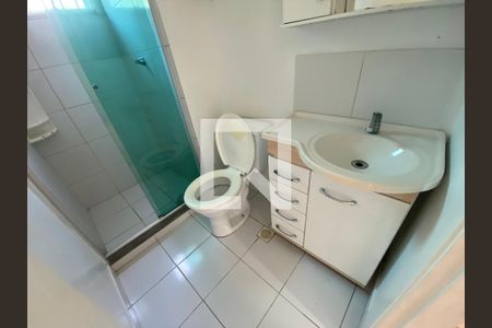 Banheiro de apartamento para alugar com 2 quartos, 62m² em Fátima, Canoas