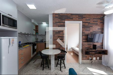 Cozinha de apartamento para alugar com 2 quartos, 38m² em Várzea da Barra Funda, São Paulo