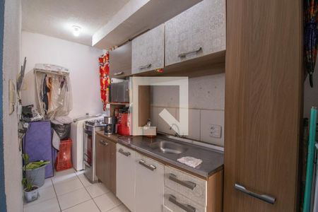 Cozinha de apartamento à venda com 2 quartos, 42m² em Jardim Dona Leopoldina, Porto Alegre