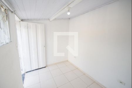 Sala de casa para alugar com 1 quarto, 34m² em Adélia Afonso, Taubaté
