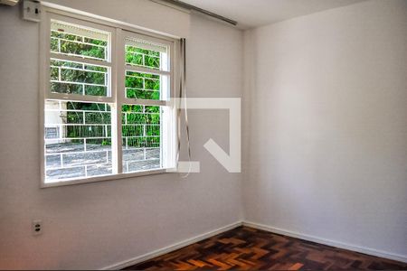 Quarto 1  de apartamento para alugar com 2 quartos, 51m² em Cristal, Porto Alegre