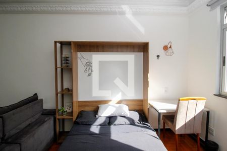 Sala/Quarto de apartamento à venda com 3 quartos, 100m² em Centro, Belo Horizonte