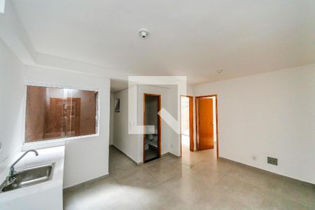 Sala/Cozinha de apartamento para alugar com 2 quartos, 47m² em Chácara Mafalda, São Paulo