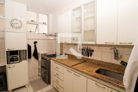 Cozinha de apartamento à venda com 3 quartos, 125m² em Barro Preto, Belo Horizonte