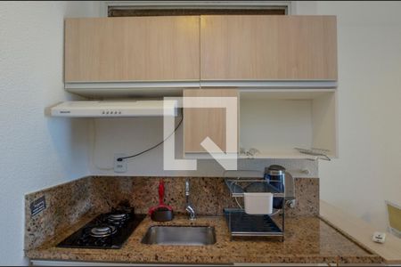 Sala/Cozinha de apartamento para alugar com 1 quarto, 49m² em Recreio dos Bandeirantes, Rio de Janeiro