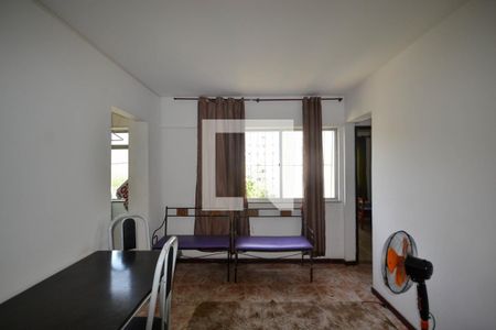 Sala de apartamento para alugar com 2 quartos, 75m² em Comendador Soares, Nova Iguaçu