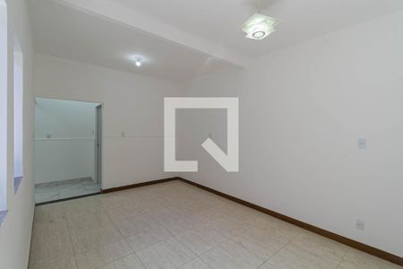 Sala  de casa para alugar com 2 quartos, 180m² em Minas Caixa, Belo Horizonte