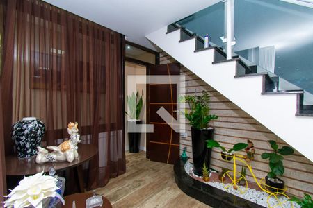 Sala de casa à venda com 3 quartos, 240m² em Vila Portuguesa , São Paulo