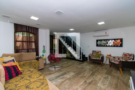 Sala de casa à venda com 3 quartos, 240m² em Vila Portuguesa , São Paulo