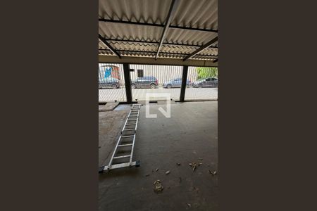 Garagem de casa para alugar com 1 quarto, 16m² em Setor Central, Goiânia