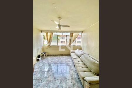 Sala de apartamento para alugar com 3 quartos, 70m² em Del Castilho, Rio de Janeiro