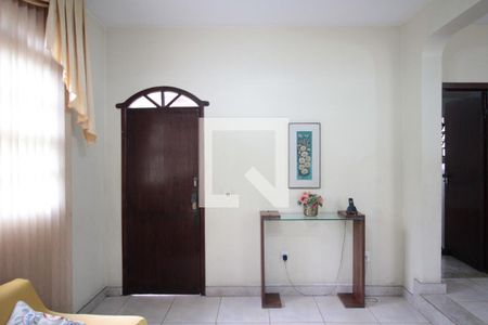 Sala de casa à venda com 4 quartos, 360m² em Itapoã, Belo Horizonte