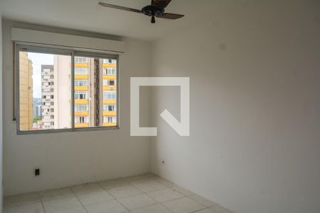 Suite 1 de apartamento à venda com 4 quartos, 128m² em Centro Histórico, Porto Alegre