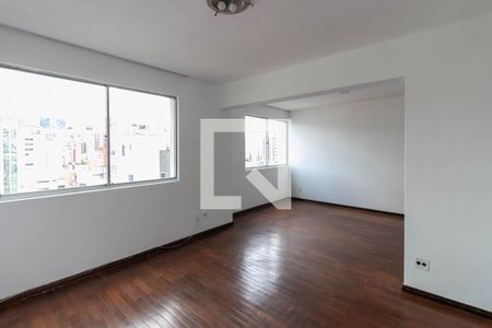 Sala de apartamento para alugar com 3 quartos, 103m² em Santo Antônio, Belo Horizonte
