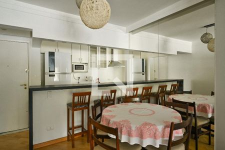 Sala  de apartamento para alugar com 2 quartos, 66m² em Vila Gumercindo, São Paulo