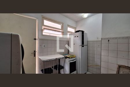 Cozinha de apartamento para alugar com 1 quarto, 31m² em Canto do Forte, Praia Grande