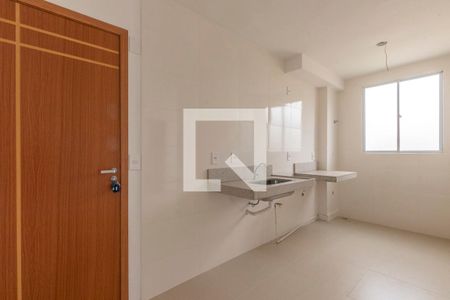Cozinha de apartamento à venda com 2 quartos, 45m² em Estoril, Belo Horizonte