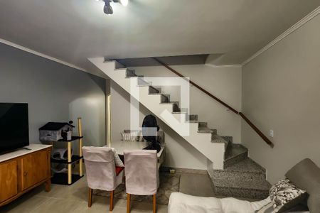 Casa à venda com 125m², 3 quartos e 4 vagasSala