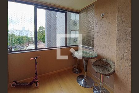 Varanda da sala  de apartamento à venda com 3 quartos, 83m² em Camaquã, Porto Alegre