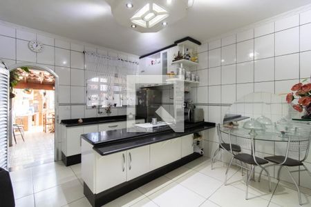 Cozinha de casa para alugar com 3 quartos, 200m² em Jardim Vila Galvao, Guarulhos