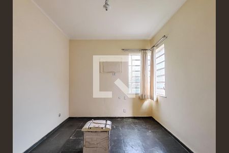 Quarto de apartamento à venda com 1 quarto, 52m² em Grajaú, Rio de Janeiro