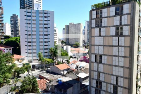 Vista da Sala de apartamento para alugar com 3 quartos, 92m² em Jardim das Bandeiras, São Paulo