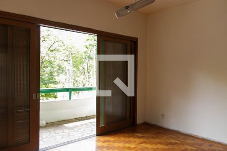 Casa à venda com 193m², 3 quartos e 2 vagasSala