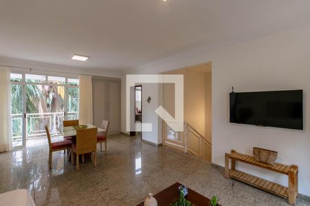 Sala 1 de casa à venda com 4 quartos, 220m² em Sion, Belo Horizonte