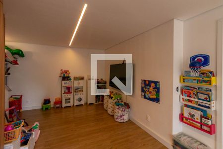 Sala 2 de casa à venda com 4 quartos, 220m² em Sion, Belo Horizonte