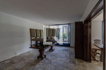 Sala de casa à venda com 5 quartos, 2000m² em Fazenda Morumbi, São Paulo