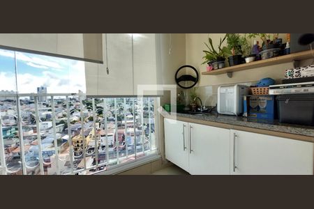 Varanda  de apartamento à venda com 3 quartos, 76m² em Vila Helena, Santo André
