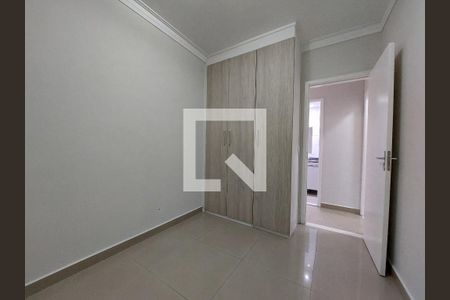 Quarto 1 de apartamento para alugar com 2 quartos, 55m² em Interlagos, São Paulo