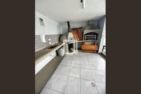 Apartamento à venda com 2 quartos, 55m² em Jardim Ester Yolanda, São Paulo