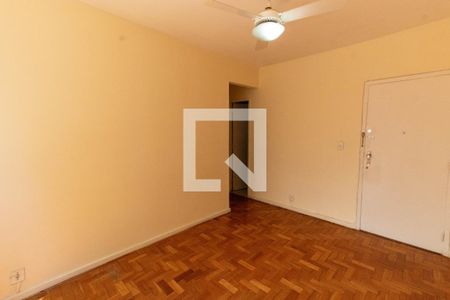 Sala de apartamento para alugar com 3 quartos, 65m² em Icaraí, Niterói