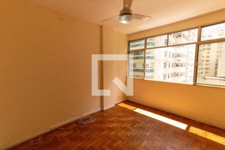 Sala de apartamento para alugar com 3 quartos, 65m² em Icaraí, Niterói