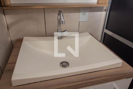 Studio à venda com 70m², 3 quartos e 1 vaga Studio à venda com 70m², 3 quartos e 1 vagaBanheiro