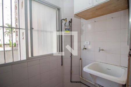 Studio à venda com 70m², 3 quartos e 1 vaga Studio à venda com 70m², 3 quartos e 1 vagaÁrea de Serviço