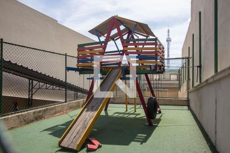 Studio à venda com 70m², 3 quartos e 1 vaga Studio à venda com 70m², 3 quartos e 1 vagaÁrea Comum - Playground