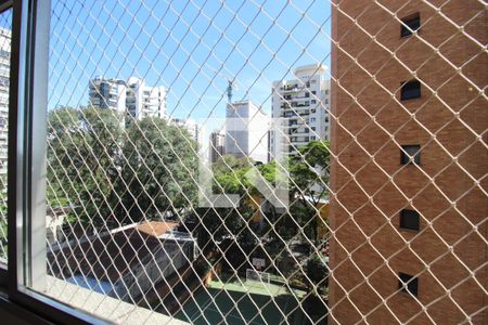 Vista da Sala de apartamento para alugar com 3 quartos, 142m² em Vila Nova Conceição, São Paulo