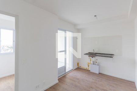 Sala e Cozinha Integrada  de apartamento para alugar com 2 quartos, 39m² em Cidade Antônio Estêvão de Carvalho, São Paulo