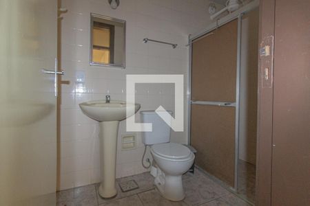 Banheiro de apartamento à venda com 1 quarto, 63m² em Harmonia, Canoas