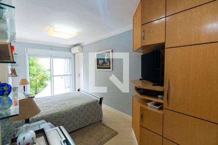 Suite de casa para alugar com 3 quartos, 320m² em Planalto Paulista, São Paulo
