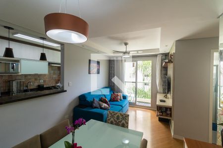 Sala de apartamento para alugar com 2 quartos, 54m² em Parque Císper, São Paulo