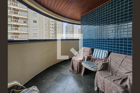 sacada de apartamento para alugar com 2 quartos, 80m² em Pitangueiras, Guarujá